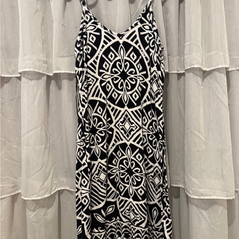 INC International Concepts Black and White Patterned Midi Dress
